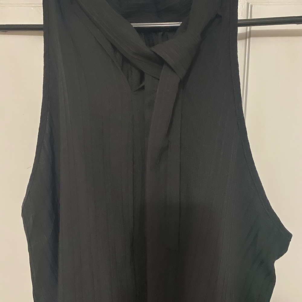 SHEIN light weight  material - Picture 3 of 4